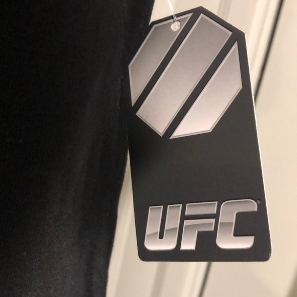 UFC Kids Size Large Tee Shirt New With Tags (NWT) - Picture 2 of 6